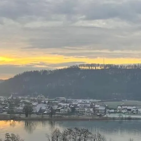 公寓 Rheinblick 3 *